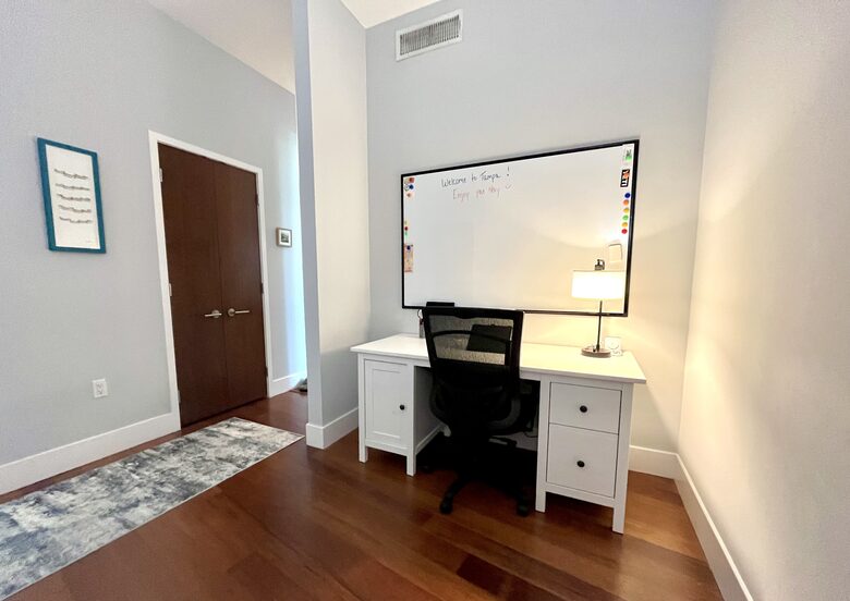 Downtown Tampa Coastal Retreat - Tampa, Florida