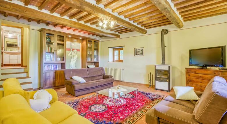 Countryside Serenity in a Refined Tuscan Villa - Cortona, Italy