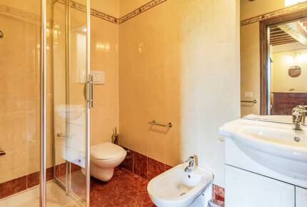 Countryside Serenity in a Refined Tuscan Villa - Cortona, Italy