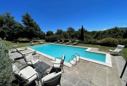Countryside Serenity in a Refined Tuscan Villa - Cortona, Italy