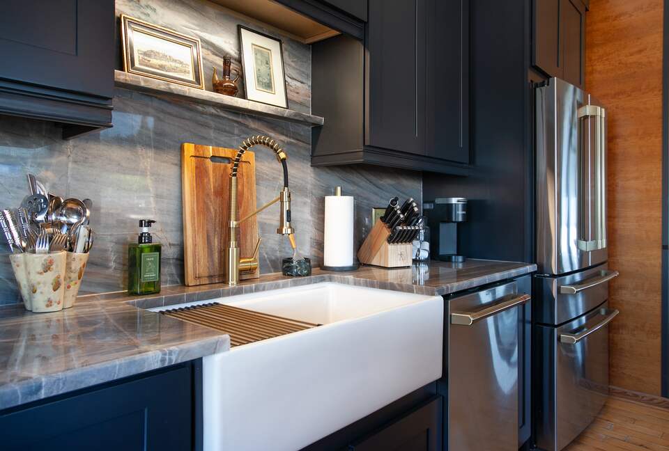 Downtown Knoxville Loft Above the Emporium | Art, Light & Luxury - Knoxville, Tennessee