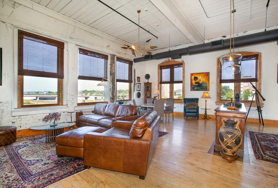 Downtown Knoxville Loft Above the Emporium | Art, Light & Luxury - Knoxville, Tennessee