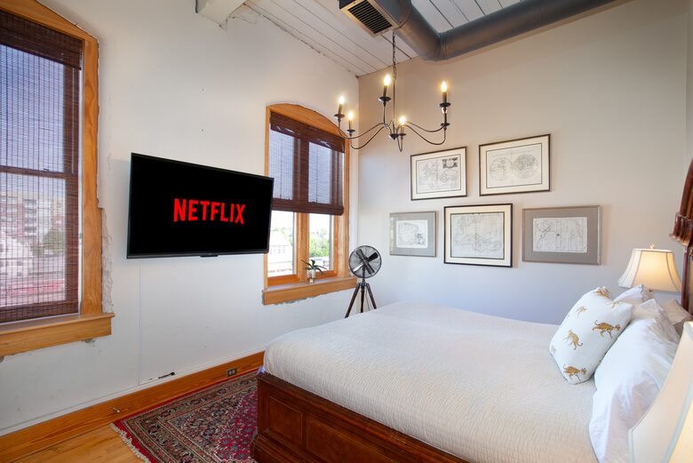 Downtown Knoxville Loft Above the Emporium | Art, Light & Luxury - Knoxville, Tennessee