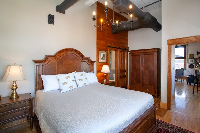 Downtown Knoxville Loft Above the Emporium | Art, Light & Luxury - Knoxville, Tennessee