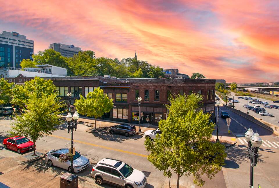 Downtown Knoxville Loft Above the Emporium | Art, Light & Luxury - Knoxville, Tennessee