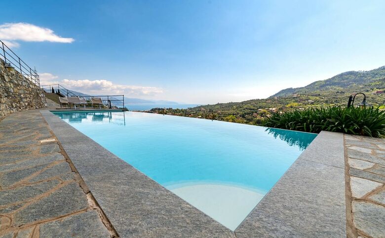 Suite Gelsomino | Peaceful Portofino Escape in Villa Il Melograno - Santa Margherita Ligure, Italy