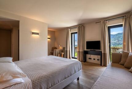 Suite Gelsomino | Peaceful Portofino Escape in Villa Il Melograno - Santa Margherita Ligure, Italy