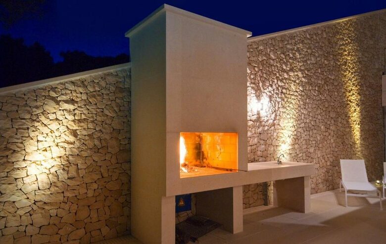 Villa Tiha - Sumartin, Croatia