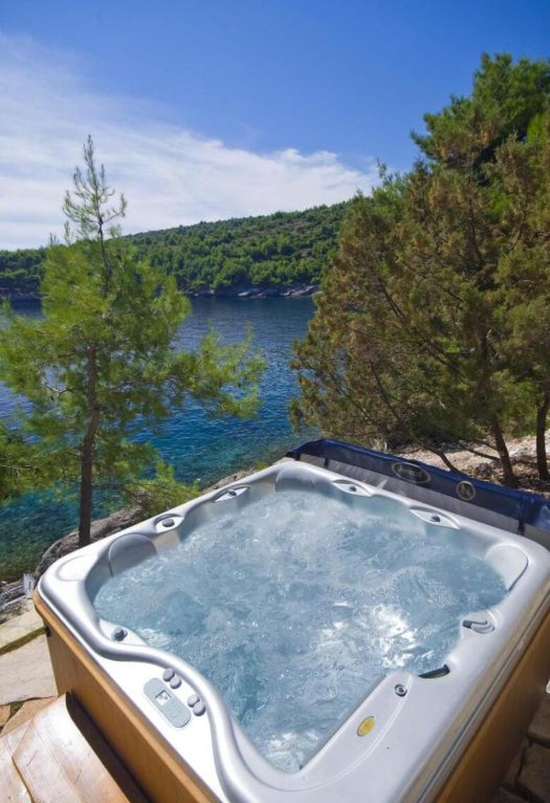 Villa Tiha - Sumartin, Croatia