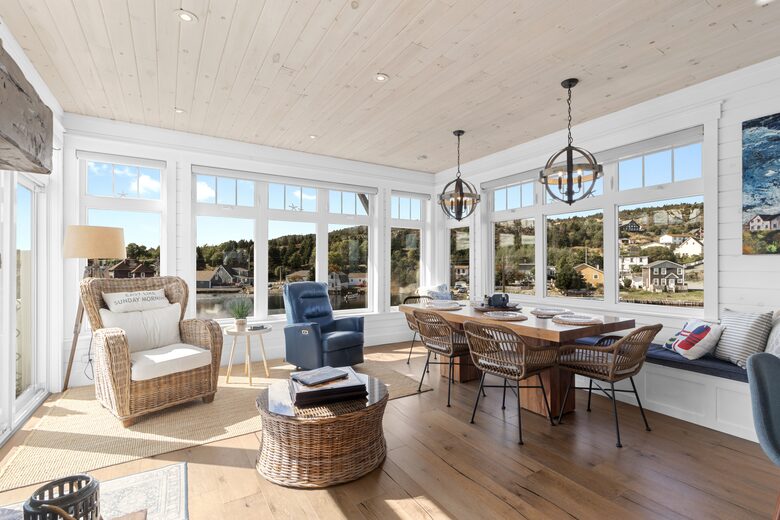 Stunning Newfoundland Seaside Retreat - Brigus, Canada