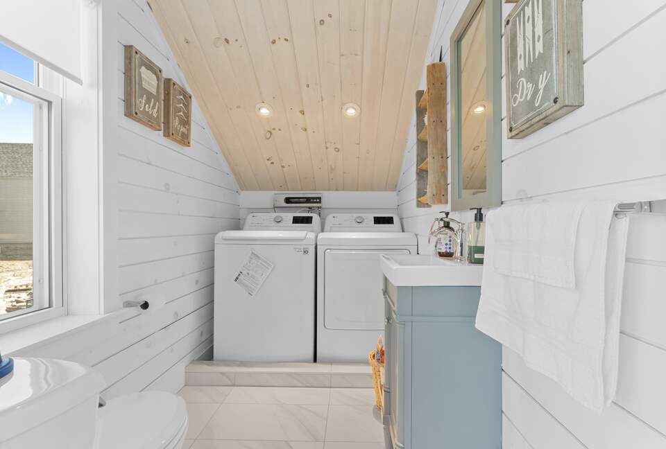 Stunning Newfoundland Seaside Retreat - Brigus, Canada