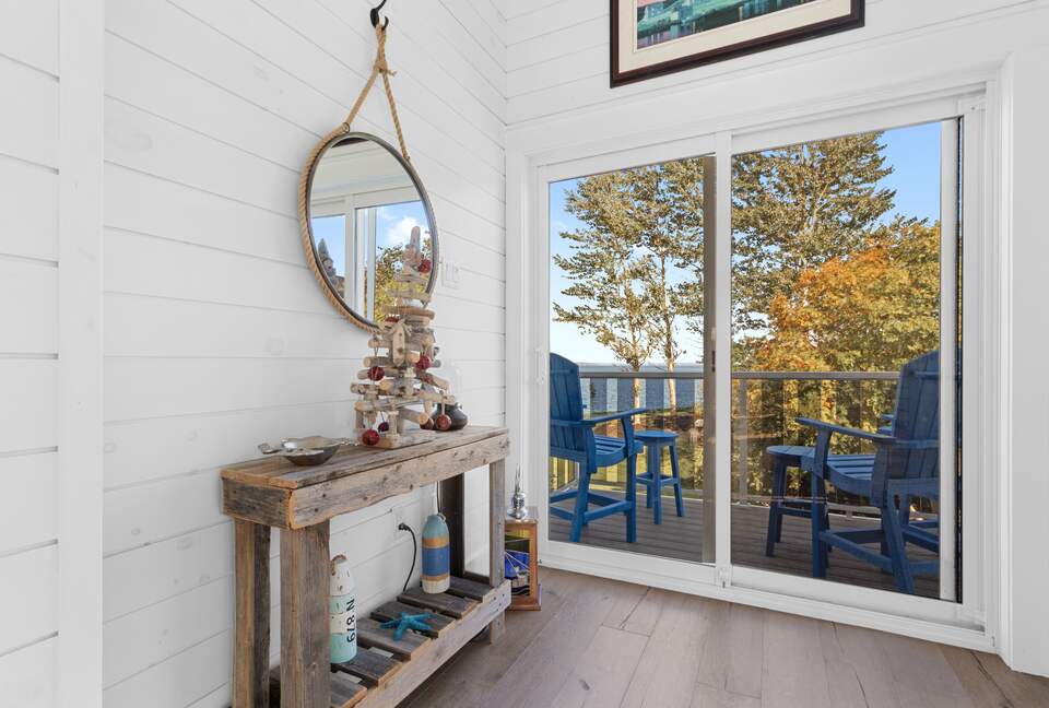 Stunning Newfoundland Seaside Retreat - Brigus, Canada