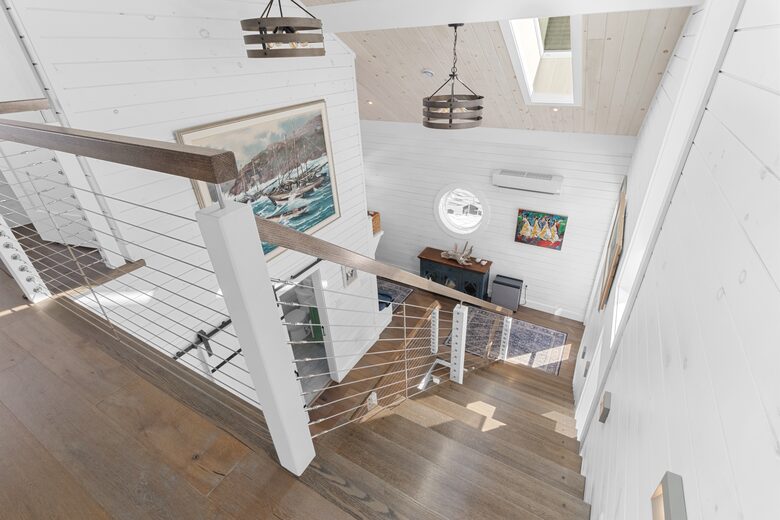 Stunning Newfoundland Seaside Retreat - Brigus, Canada