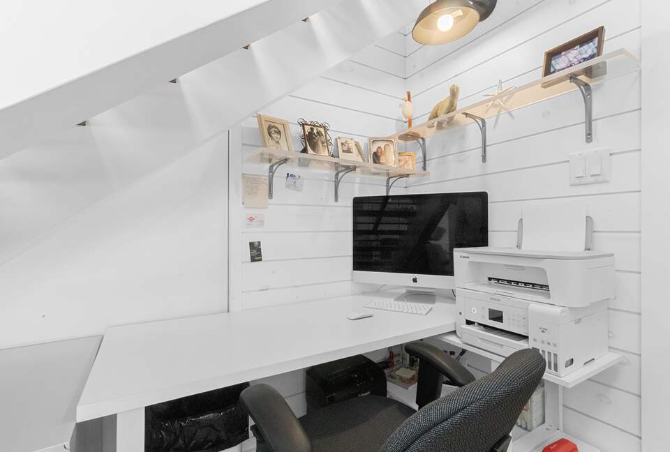 Stunning Newfoundland Seaside Retreat - Brigus, Canada