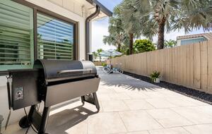 Delray Beach Luxury Home with Pool & Putting Green - Delray Beach, Florida