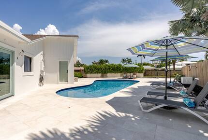Delray Beach Luxury Home with Pool & Putting Green - Delray Beach, Florida
