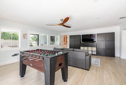 Delray Beach Luxury Home with Pool & Putting Green - Delray Beach, Florida