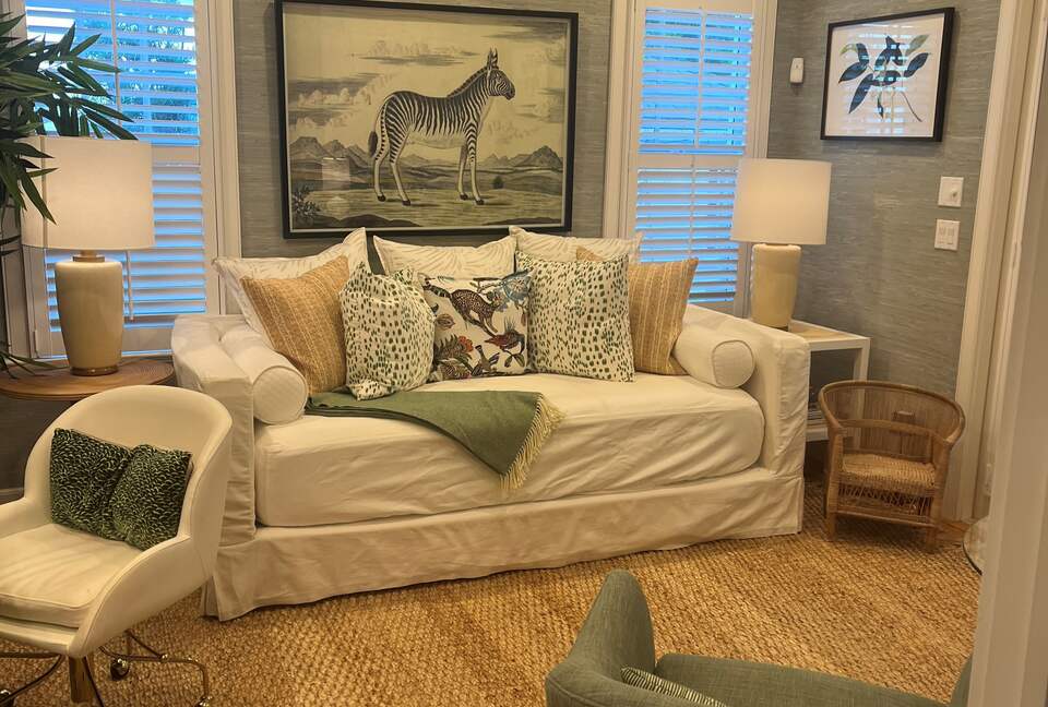 Charming Garden Oasis in the Heart of Palm Beach - Palm Beach, Florida