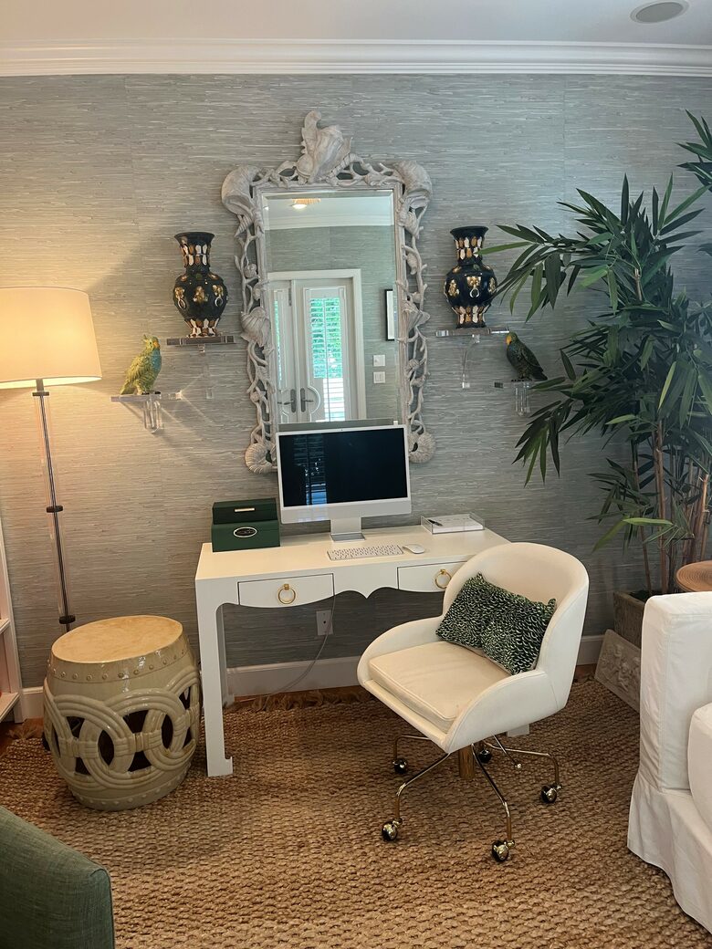 Charming Garden Oasis in the Heart of Palm Beach - Palm Beach, Florida