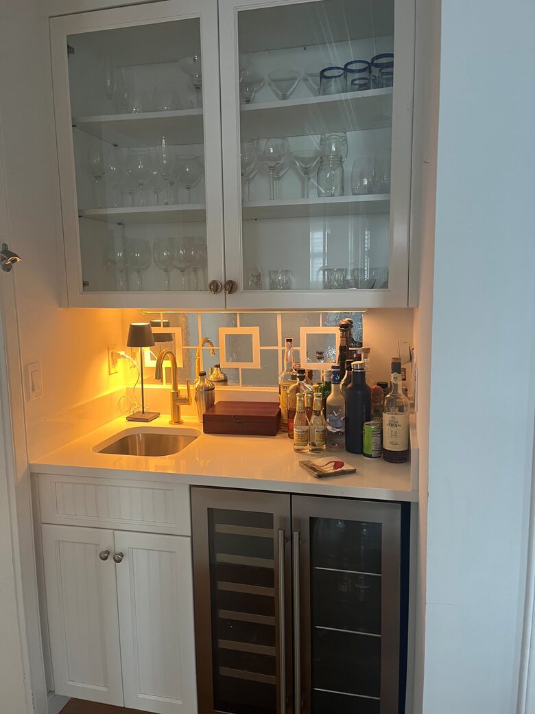 Charming Garden Oasis in the Heart of Palm Beach - Palm Beach, Florida