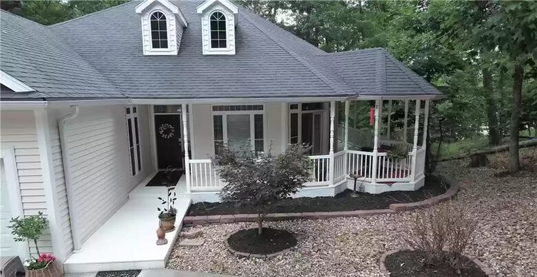 Peaceful Lake of the Ozarks Retreat with Wraparound Porch - Sunrise beach, Missouri