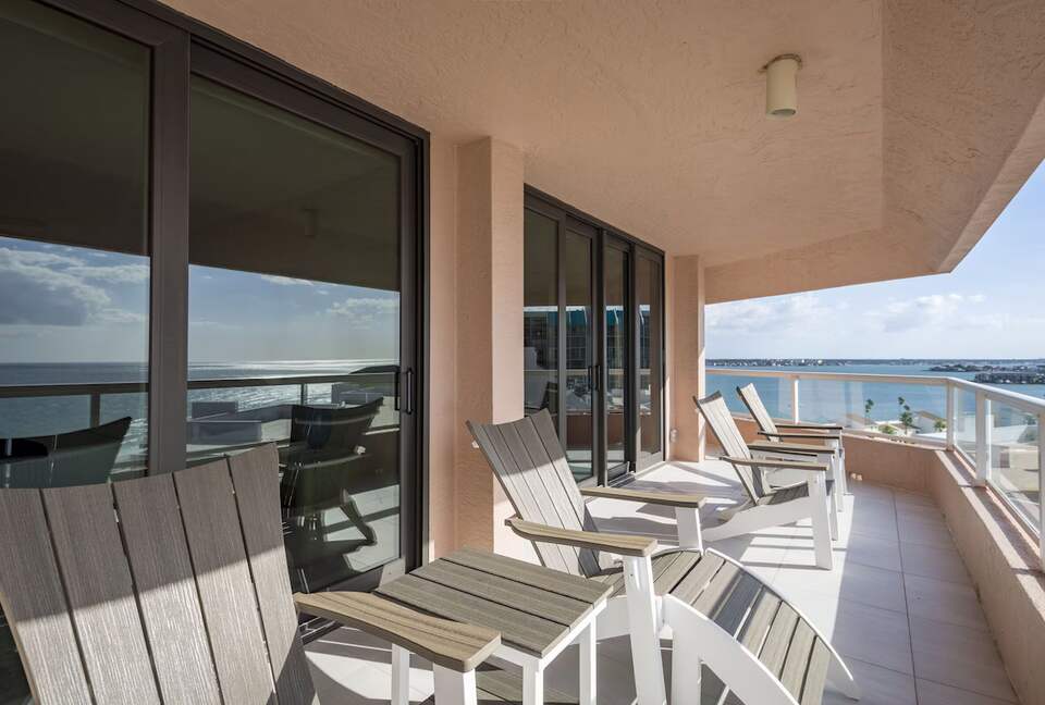 Elegant Clearwater Beach Escape with Gulf and Bay Views - Clearwater, Florida