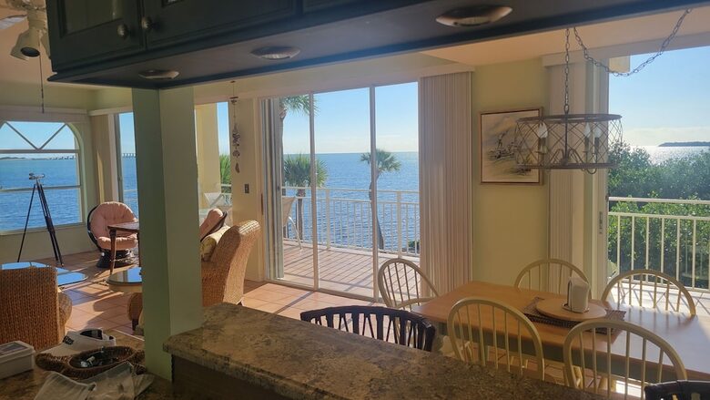 Florida Keys Retreat with Marina Access & Dock - Layton, Florida