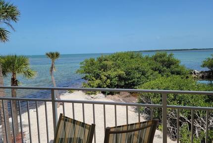 Florida Keys Retreat with Marina Access & Dock - Layton, Florida