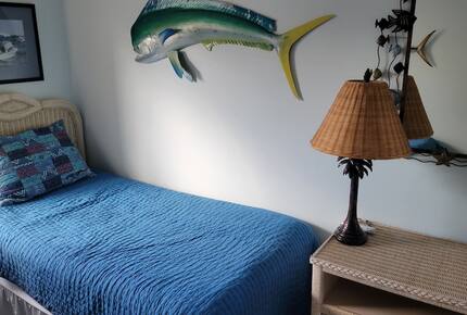 Florida Keys Retreat with Marina Access & Dock - Layton, Florida