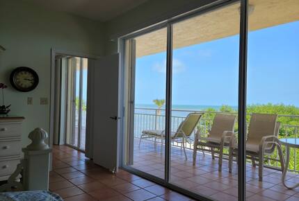Florida Keys Retreat with Marina Access & Dock - Layton, Florida