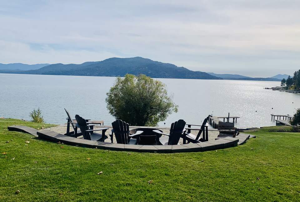 Kootenai Bay Retreat | Waterfront Haven Near Sandpoint - Sandpoint, Idaho