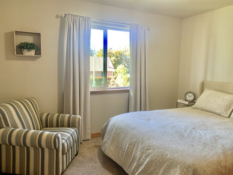 Kootenai Bay Retreat | Waterfront Haven Near Sandpoint - Sandpoint, Idaho