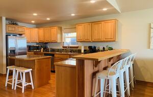 Kootenai Bay Retreat | Waterfront Haven Near Sandpoint - Sandpoint, Idaho