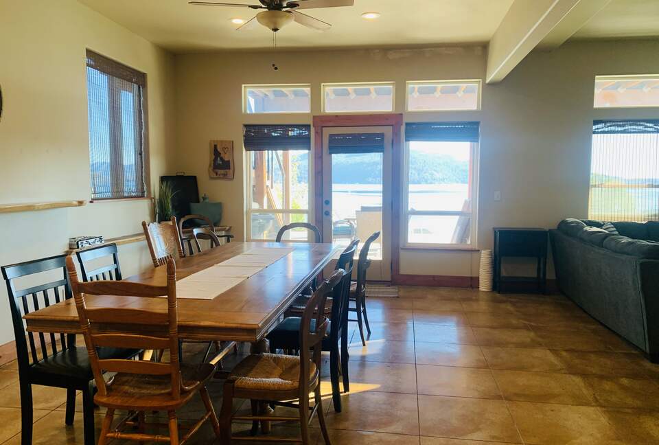 Kootenai Bay Retreat | Waterfront Haven Near Sandpoint - Sandpoint, Idaho