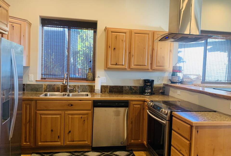 Kootenai Bay Retreat | Waterfront Haven Near Sandpoint - Sandpoint, Idaho