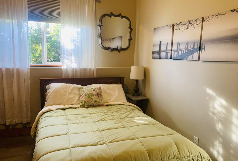 Kootenai Bay Retreat | Waterfront Haven Near Sandpoint - Sandpoint, Idaho