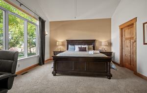 Primary bedroom - king bed