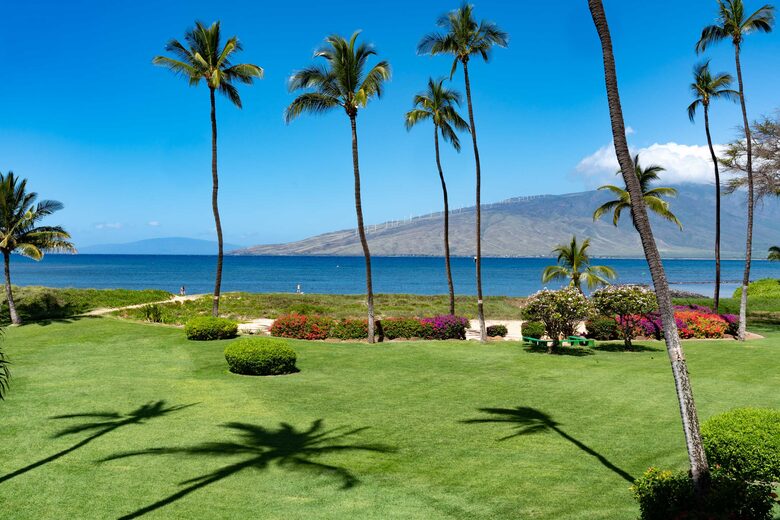 Oceanfront Maui Escape with Panoramic Pacific Views - Kihei, Hawaii