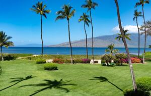 Oceanfront Maui Escape with Panoramic Pacific Views - Kihei, Hawaii