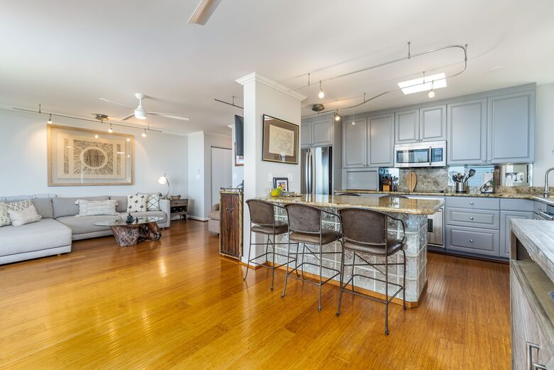 Oceanfront Maui Escape with Panoramic Pacific Views - Kihei, Hawaii