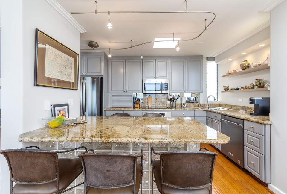 Oceanfront Maui Escape with Panoramic Pacific Views - Kihei, Hawaii