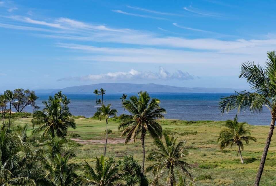 Oceanfront Maui Escape with Panoramic Pacific Views - Kihei, Hawaii
