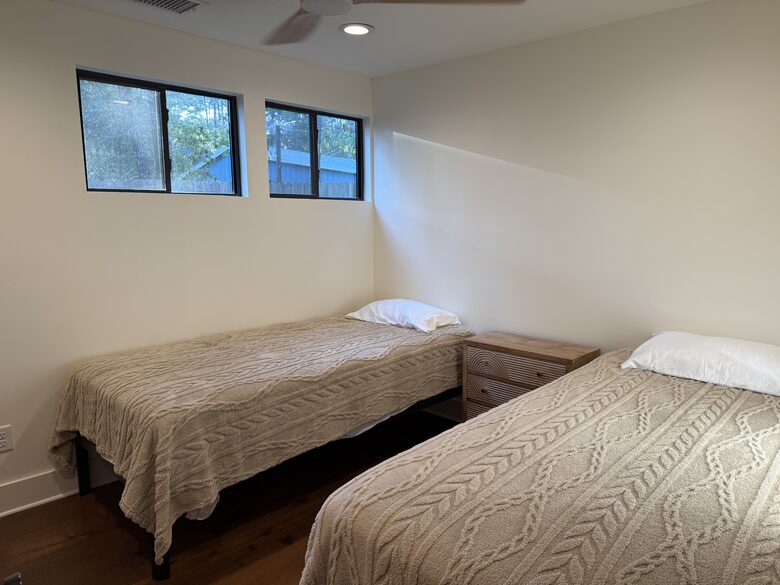 A Forest Escape | Lakeside Peace an Hour from Houston - Montgomery, Texas