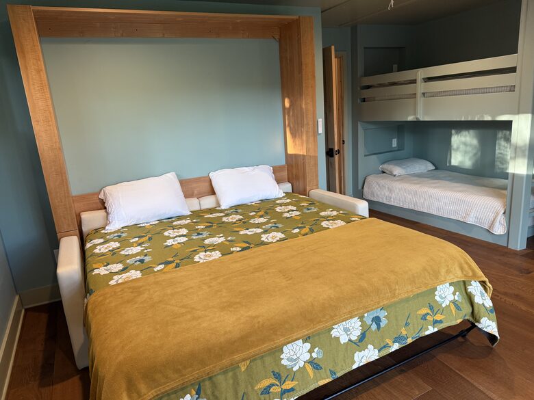 A Forest Escape | Lakeside Peace an Hour from Houston - Montgomery, Texas