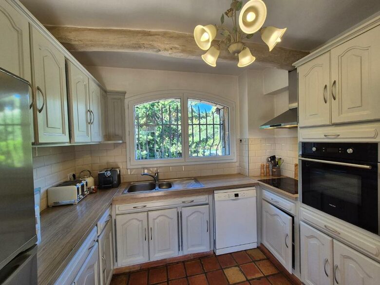 Sunlit Sophistication near Cannes - Cannes, France