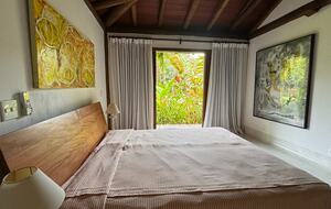 A Private Eco-Luxury Haven in Barra do Sahy - Barra do Sahy, Brazil