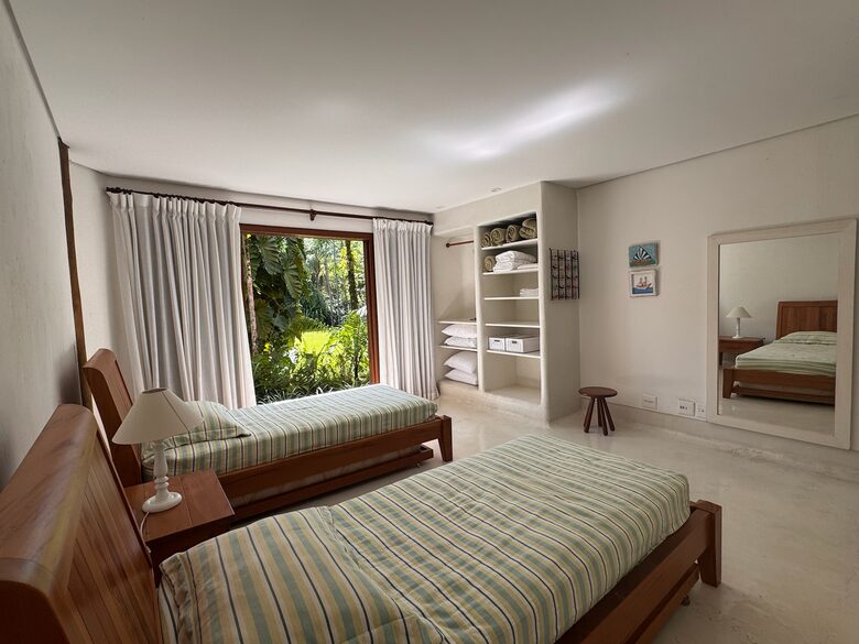 A Private Eco-Luxury Haven in Barra do Sahy - Barra do Sahy, Brazil