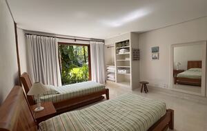 A Private Eco-Luxury Haven in Barra do Sahy - Barra do Sahy, Brazil