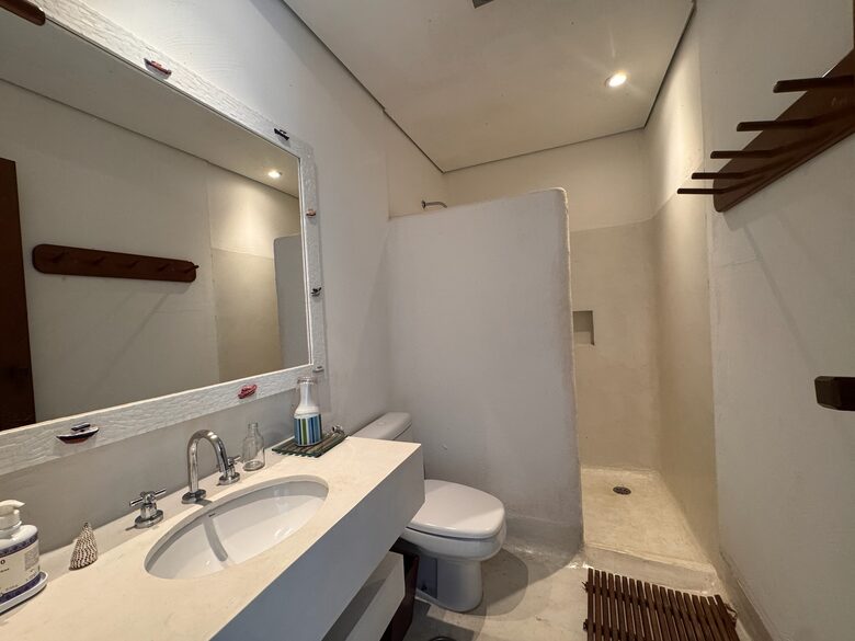 A Private Eco-Luxury Haven in Barra do Sahy - Barra do Sahy, Brazil