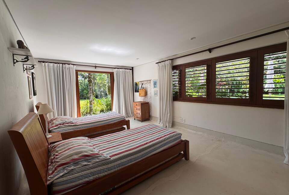 A Private Eco-Luxury Haven in Barra do Sahy - Barra do Sahy, Brazil